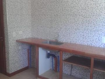 Depto 3 ambientes en lamadrid y colon