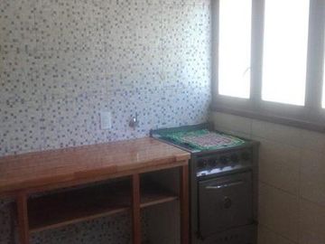 Depto 3 ambientes en lamadrid y colon