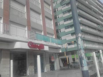 Depto 3 ambientes en lamadrid y colon