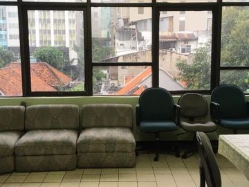 Ruko Dalam Kompleks Jalan Kayun Surabaya