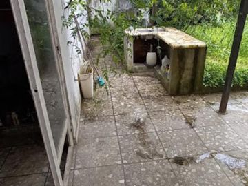 PROPIEDAD EN DOS PLANTA / OPORTUNIDAD / BERNAL / QUILMES (valor publicado a modo figurativo NO INFORMATIVO CONSULTE)