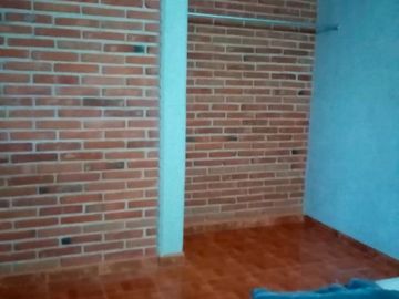 CASA EN VENTA EN TEQUISQUI APAN