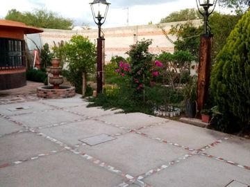 CASA EN VENTA EN TEQUISQUI APAN