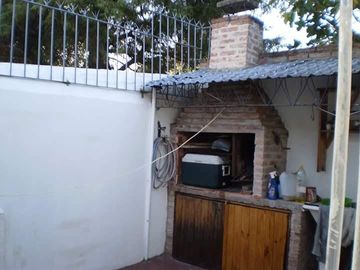 Casa PH en venta en Barrio Parque