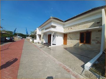 Jual Rumah Dalam Perum ; Area Klaten