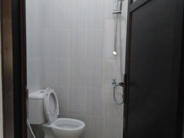 Rumah ready stok tdp 5jt free all in lokasi strategis di cibinong bogor