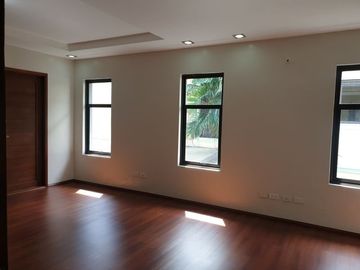 House and Lot for sale in Filinvest 2 Batasan Hills Quezon City