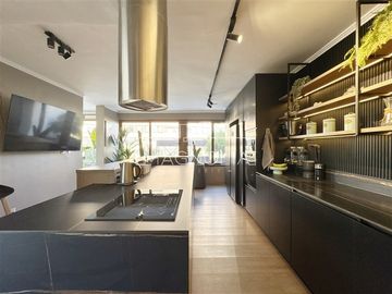 Penthouse Dúplex amoblado con hot tub y terraza privada