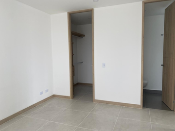 apartamento en arriendo en ojo de agua. Cod A401199