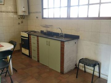 Vende 2 Departamentos En Block. En Villa Gral Mitre