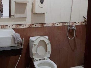 Di Jual Rumah Siap Huni 5 Kamar Lokasi Premium di Batununggal, Bandung