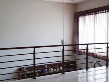 Di Jual Rumah Siap Huni 5 Kamar Lokasi Premium di Batununggal, Bandung