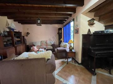 Excelente oportunidad casa en Venta muy cerca de Huasca, 2500m terreno y 488m de construcción.