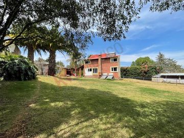 Excelente oportunidad casa en Venta muy cerca de Huasca, 2500m terreno y 488m de construcción.