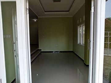 RUMAH EKSLUSIF JOGJA UTARA HARGA MIRING 4 KT 2 KM