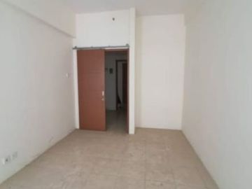 Apartemen Pavilion Permata Lantai Rendah Dekat Bundaran Satelit