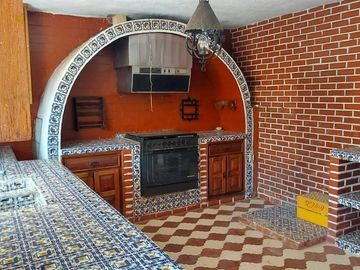 CASA EN VENTA CD  SATELITE