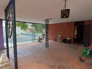 CASA EN VENTA CD  SATELITE