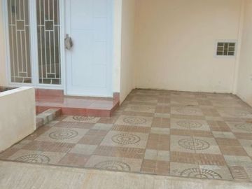 Rumah Cipondoh Dalam Town House Indent