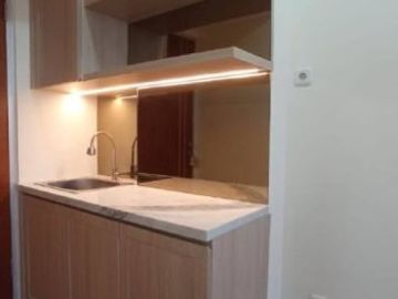 Apartemen puncak kertajaya Full furnish