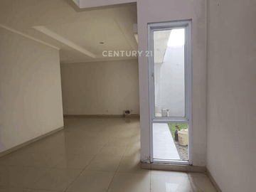Dijual Rumah Bagus Strategis Harga Menarik Di Veteran