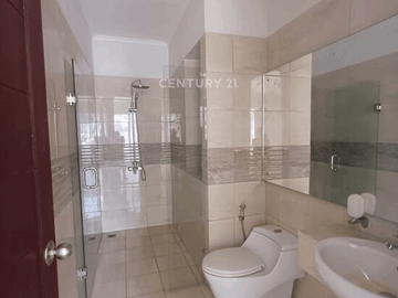 Dijual Rumah Bagus Strategis Harga Menarik Di Veteran