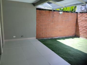 casa en venta en ciudad country. Cod V6258