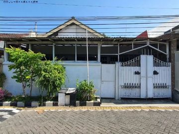 Rumah Mulyosari Tengah STRATEGIS LANGKA