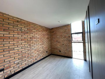 Vendo casa económica en Loja