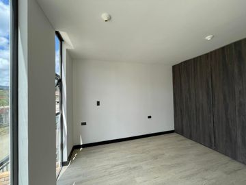 Vendo casa económica en Loja