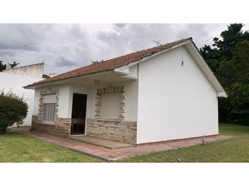 chalet con parque en Santa Isabel U.T. Chapadmalal