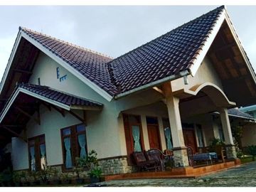 JUAL RUMAH LEMBANG BONUS 2 RUKO AKTIF VIEW GUNUNG TANGKUBAN PERAHU