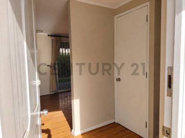 Se vende casa en condominio de Nos
