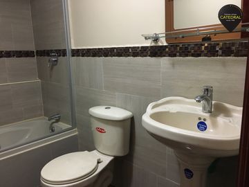 Casa de venta en Centro - San Sebastian – código:14761