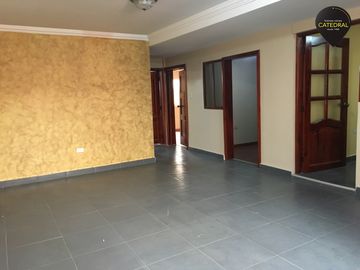 Casa de venta en Centro - San Sebastian – código:14761
