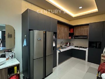 Rumah Siap Huni Full Renov  Di JGC Cakung Jakarta S9287