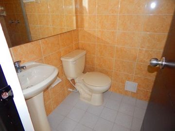 apartamento en venta en altos del limón. Cod V67647