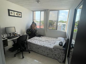 apartamento en venta en capri. Cod V6270