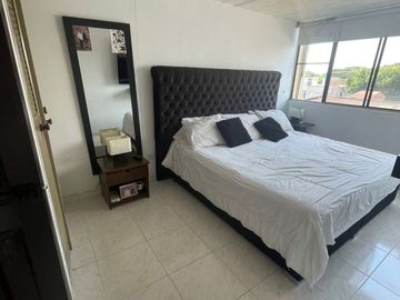 apartamento en venta en capri. Cod V6270