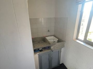 apartamento en venta en capri. Cod V6270