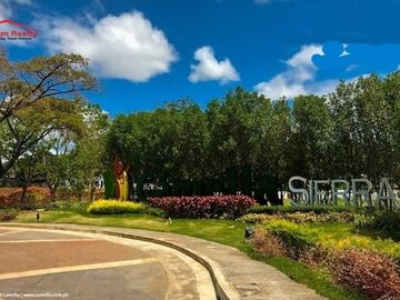 5 Bedrooms House & Lot for Sale in Camella Sierra Metro East Teresa Rizal, contact Donald