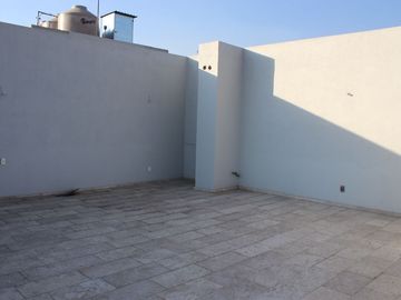 Departamento Pent House Nuevo en la Col. Juarez