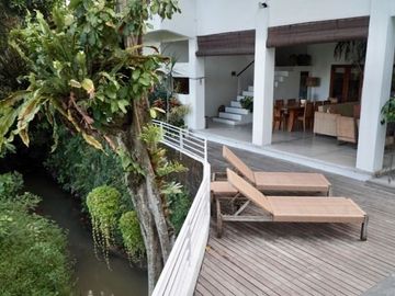 For sale villa view of rice fields, river and jungle near Canggu Bali