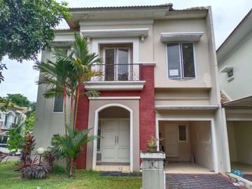 DIJUAL RUMAH MODERN BAGUS SIAP HUNI DI CLUSTER CRYSTAL GADING SERPONG