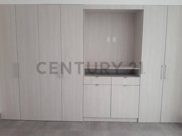 Venta Suite en Edificio Agora, Norte de Guayaquil