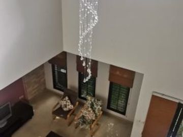 Disewakan Rumah Besar Telaga Golf Virginia BSD Tangerang - Fully Furnish Bersih Nyaman Siap Huni Harga Murah