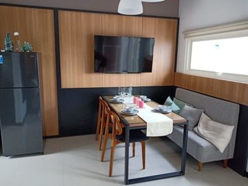 RUMAH 990 JUTA FULL FURNISHED SUKOLILO DIAN REGENCY 2 LAST UNIT