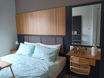 RUMAH 990 JUTA FULL FURNISHED SUKOLILO DIAN REGENCY 2 LAST UNIT