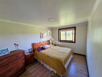 Casa en venta de 4 dorm. en Los Angeles, Cerro Colorado