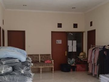Di Jual Rumah Siap Huni 4 Kamar Dekat Tol di Batununggal Bandung